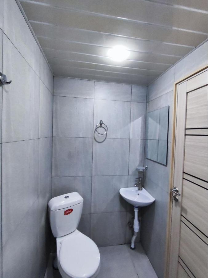 Guest House In The Small Center Yerevan Exterior photo